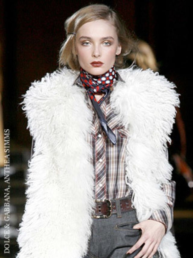 <p>  </p><p>First up was <a href="http://features.elleuk.com/fashion_week/90-3-Dolce-&amp;-Gabbana-autumn-winter-2008.html">Dolce and Gabanna</a> who's mainline show was a seamless expansion of the trends already introduced in their <a href="http://featur