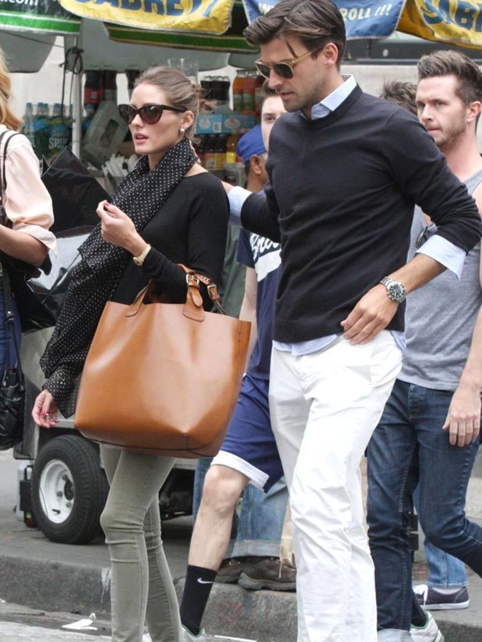 <p><a href="http://www.elleuk.com/starstyle/style-files/(section)/olivia-palermo">Olivia Palermo</a> matches her olive jeans to her ballets in New York, 8 May 2011</p>