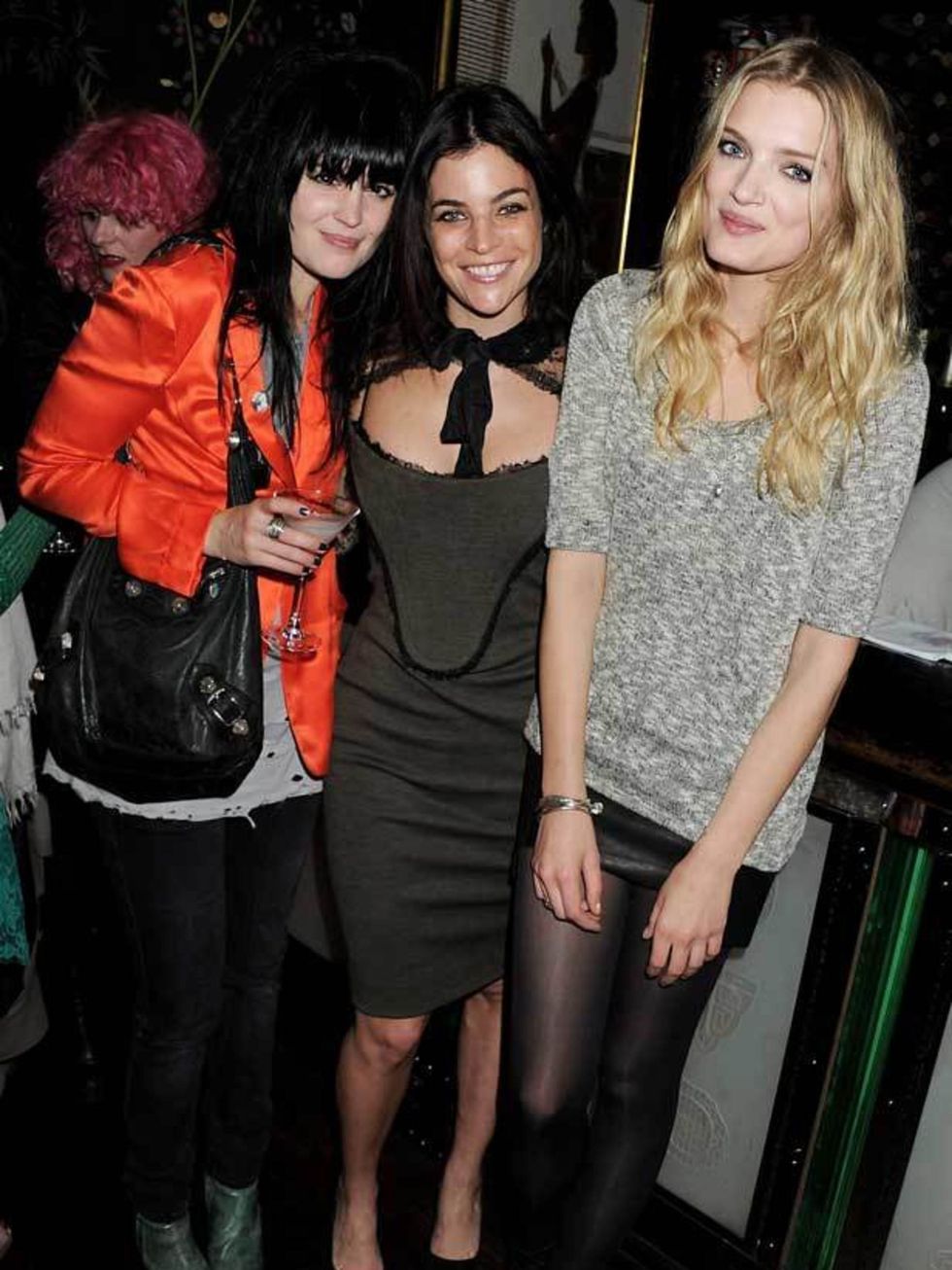 <p><a href="http://www.elleuk.com/content/search?SearchText=Alison+Mosshart&amp;SearchButton=Search">Alison Mosshart</a>, <a href="http://www.elleuk.com/starstyle/style-files/(section)/julia-restoin-roitfeld">Julia Restoin-Roitfeld</a> &amp; <a href="http