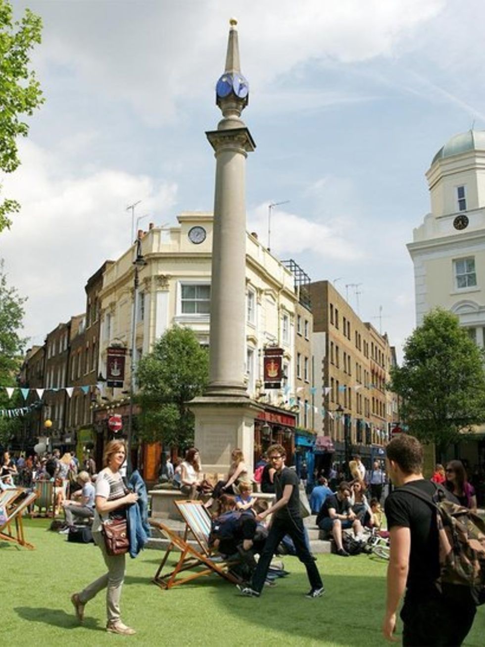 SHOPPING: Seven Dials Spotlight

This Saturday there will be a free open-air culture festival right in the heart of London.

There will be live entertainment hosted by Rick Edwards, lawn and deck chairs to recline on, and in-store and outdoor activities i