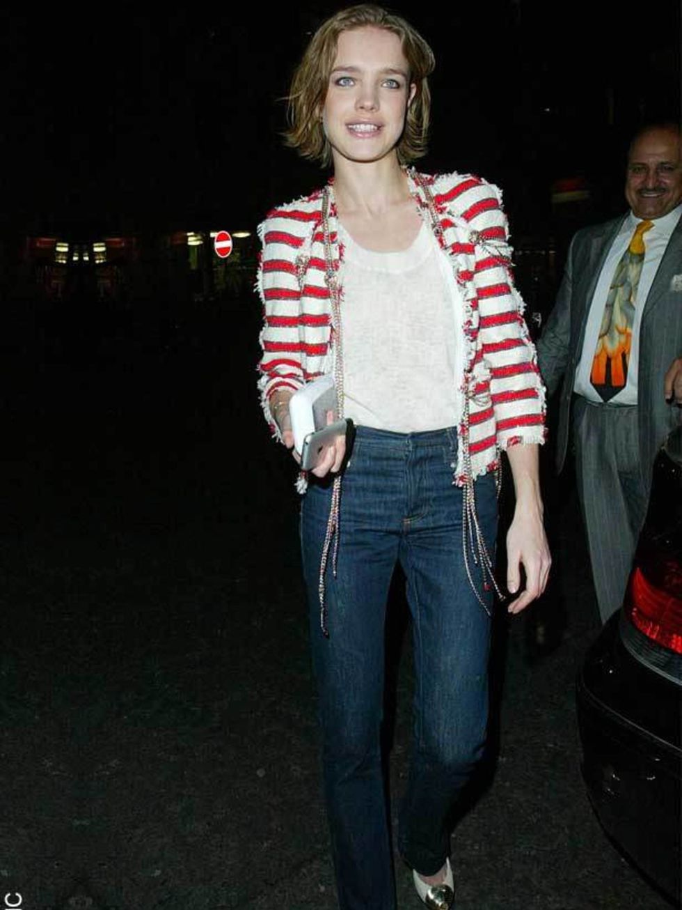 <p>Natalia Vodianova attends the <a href="http://www.elleuk.com/catwalk/collections/chanel/">Chanel </a>Party at Berkley Square December 05, 2007 in London.</p>