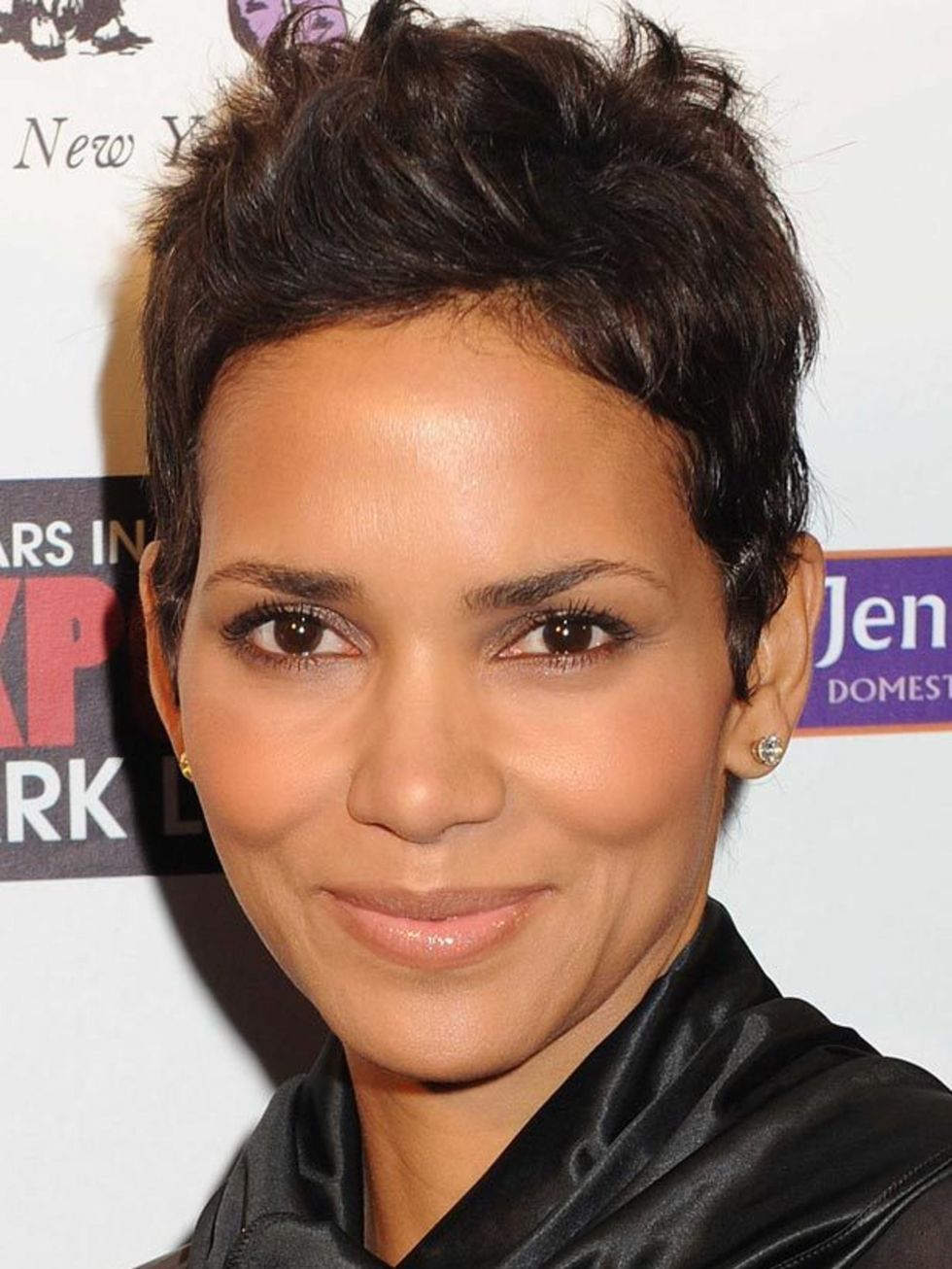 <p><a href="http://www.elleuk.com/find/%28term%29/halle-berry">Click now</a> to read more about Halle on ELLE...</p>