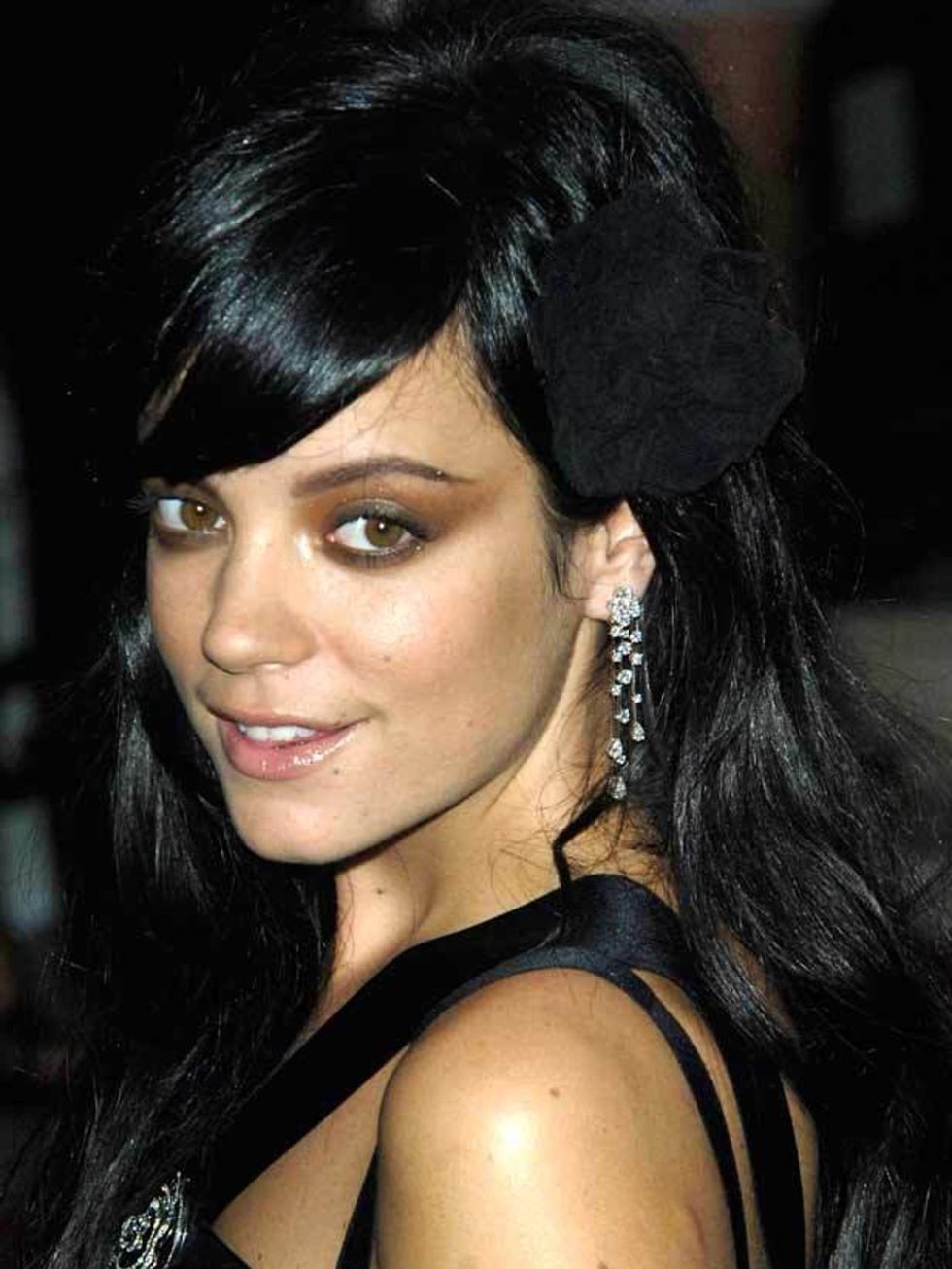 <p><a href="http://www.elleuk.com/in-the-mag/feature/%28section%29/exclusive-lily-allen">Click here to read more about Lily Allen and see her Style File</a></p>