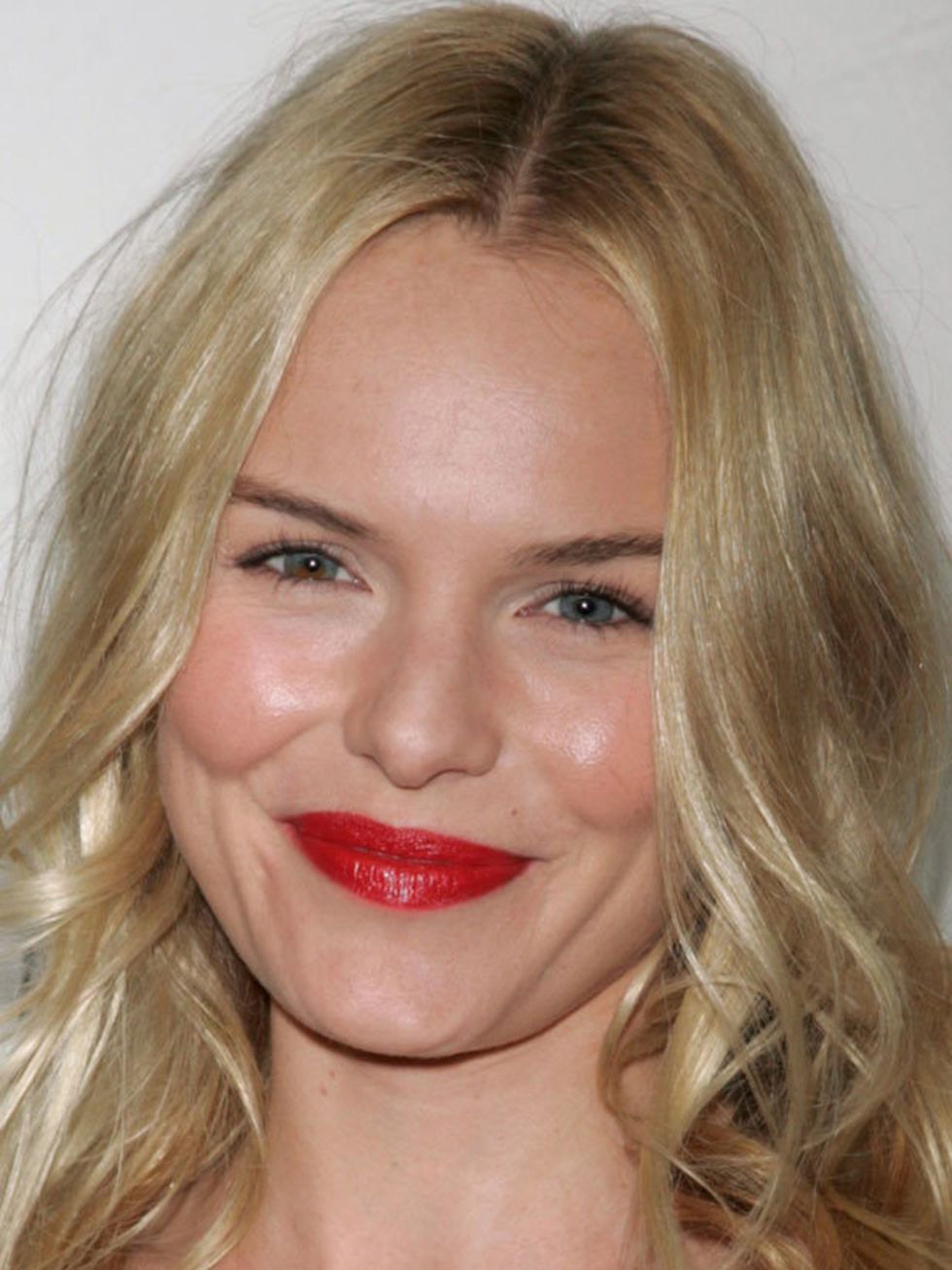 <p><a href="http://www.elleuk.com/starstyle/style-files/%28section%29/Kate-Bosworth">Click here to see Kate's style CV...</a></p>