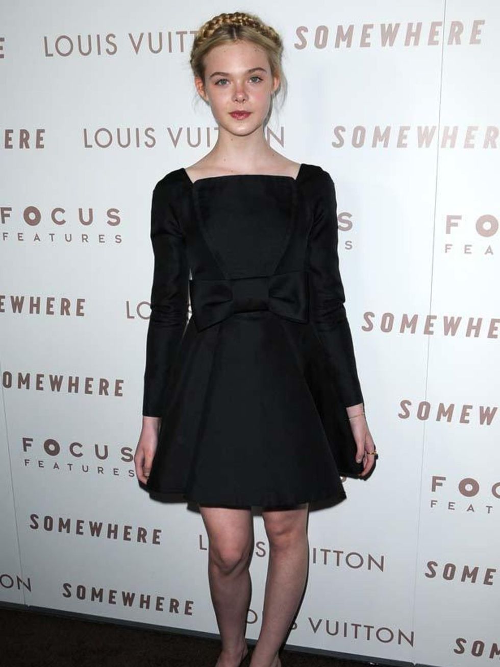 <p>Elle Fanning in <a href="http://www.elleuk.com/catwalk/collections/valentino/spring-summer-2011/collection">Valentino</a> Couture at the 'Somewhere' premiere in Los Angeles, 8 December 2010</p>