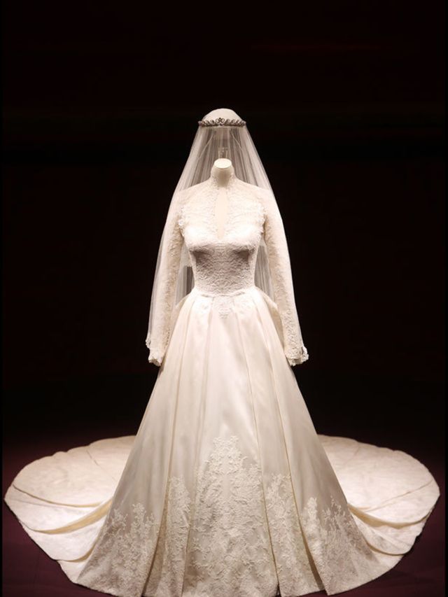 <p>Royal wedding gown</p>