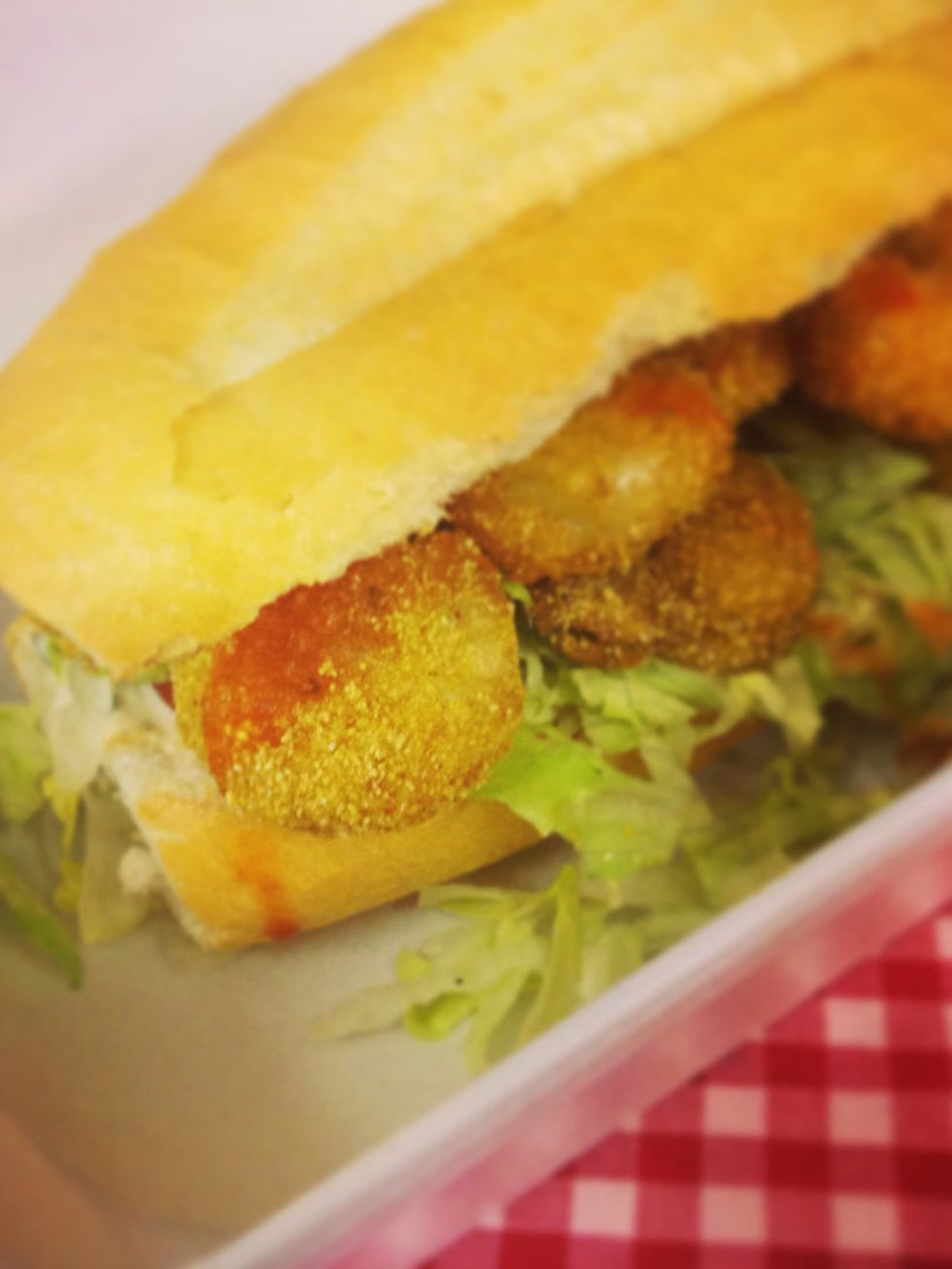 &lt;p&gt;&lt;strong&gt;FOOD: Po&rsquo; Boy Night at the Dolls House&lt;/strong&gt;&lt;/p&gt;&lt;p&gt;If you&rsquo;ve never heard of a po&rsquo; boy, it&rsquo;s about to be engrained in your memory forever.&lt;/p&gt;&lt;p&gt;A traditional sandwich from Lou