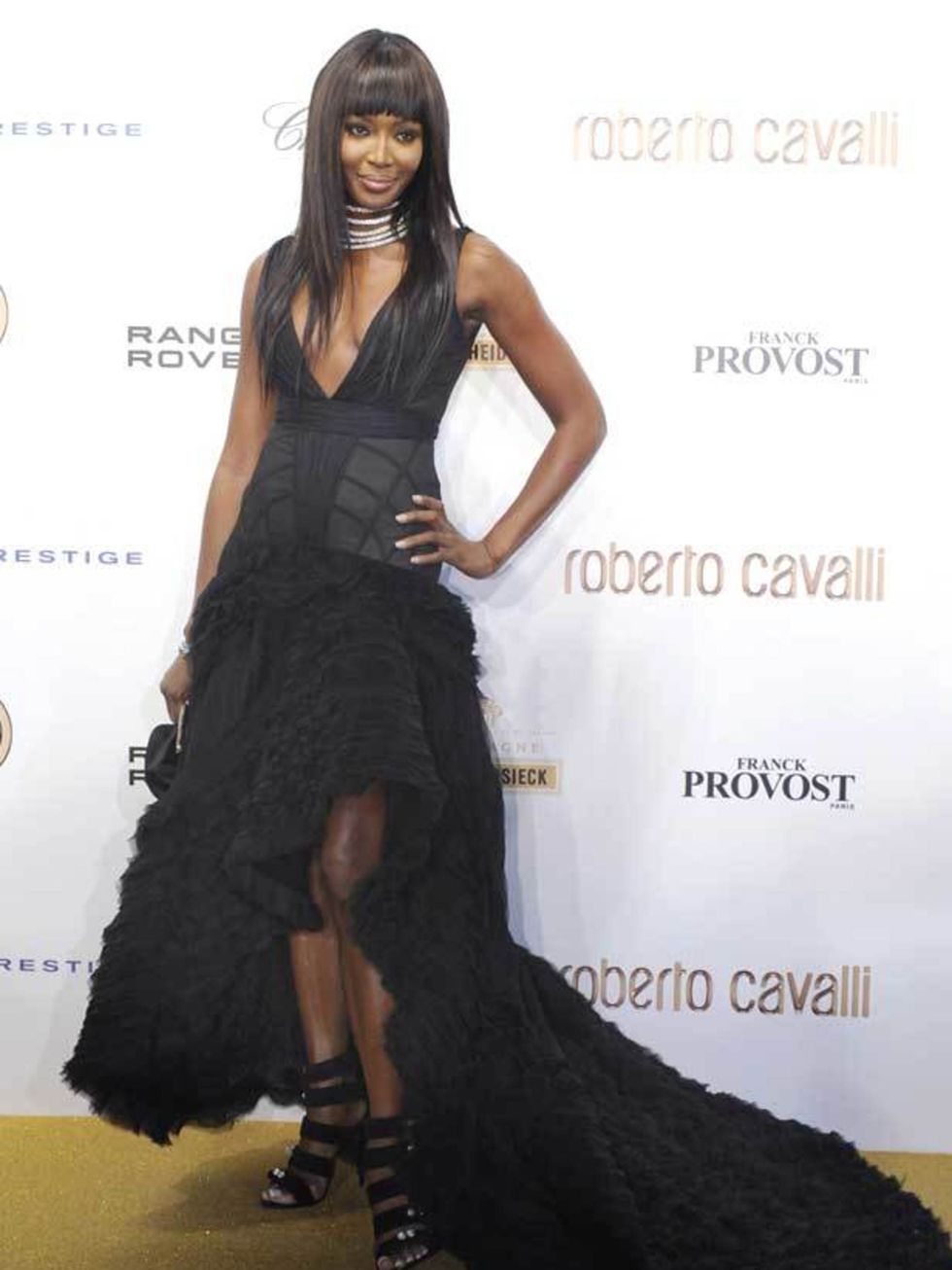 <p><a href="http://www.elleuk.com/starstyle/style-files/%28section%29/naomi-campbell/%28offset%29/0/%28img%29/469625">Naomi Campbell</a></p>