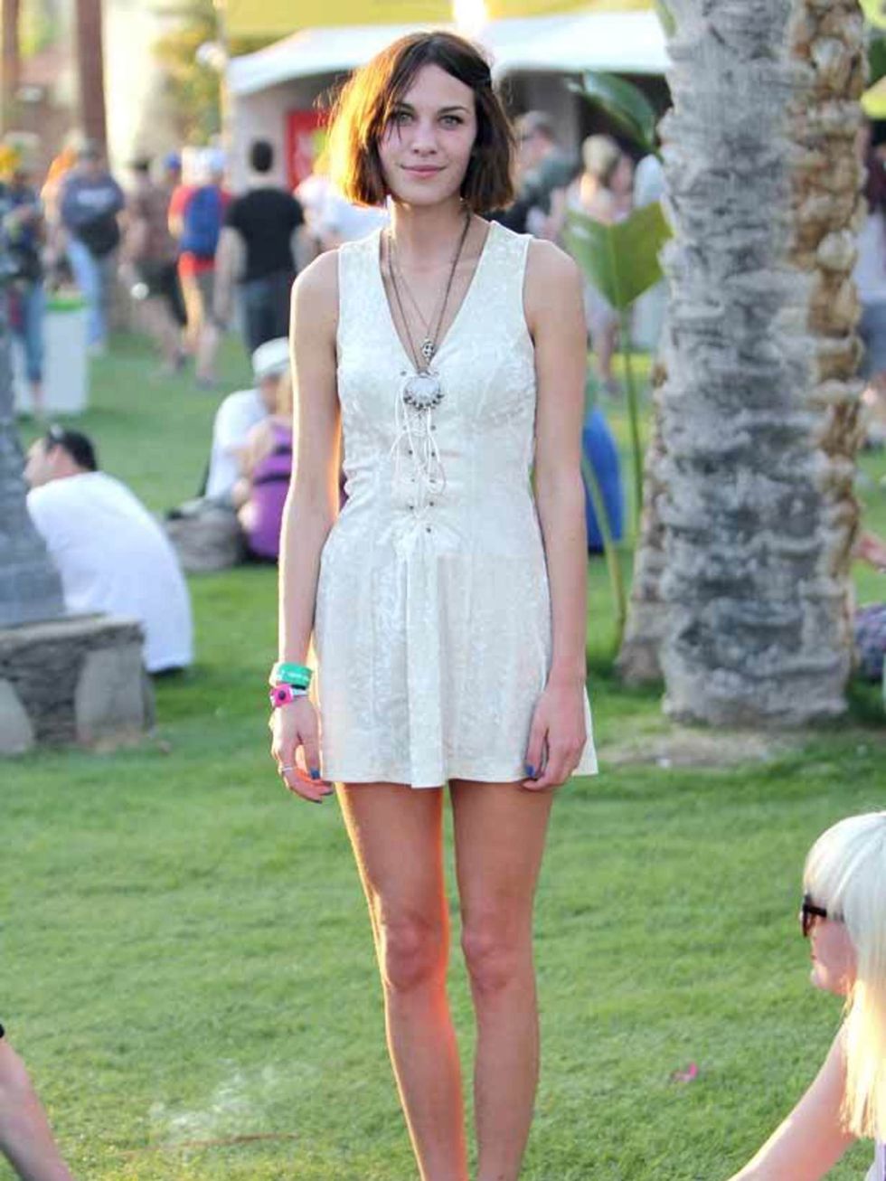 <p><a href="http://www.elleuk.com/starstyle/style-files/(section)/alexa-chung">Alexa Chung</a> wearing a lace dress at the <a href="http://www.elleuk.com/starstyle/celebrity-trends/(section)/coachella-2011">Coachella</a> festival, 2011</p>