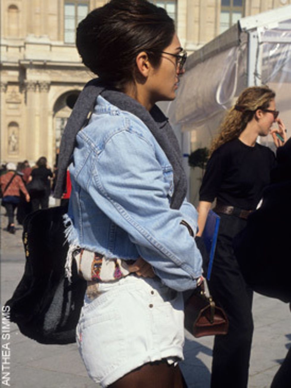<p> High waisted, faded <a href="http://www.elleuk.com/starstyle/celebrity-trends/%28section%29/everyone-s-wearing-denim-shorts2">denim shorts</a> have been ubiquitous at this summers festivals and in the capital of late. Back then, they were worn with c