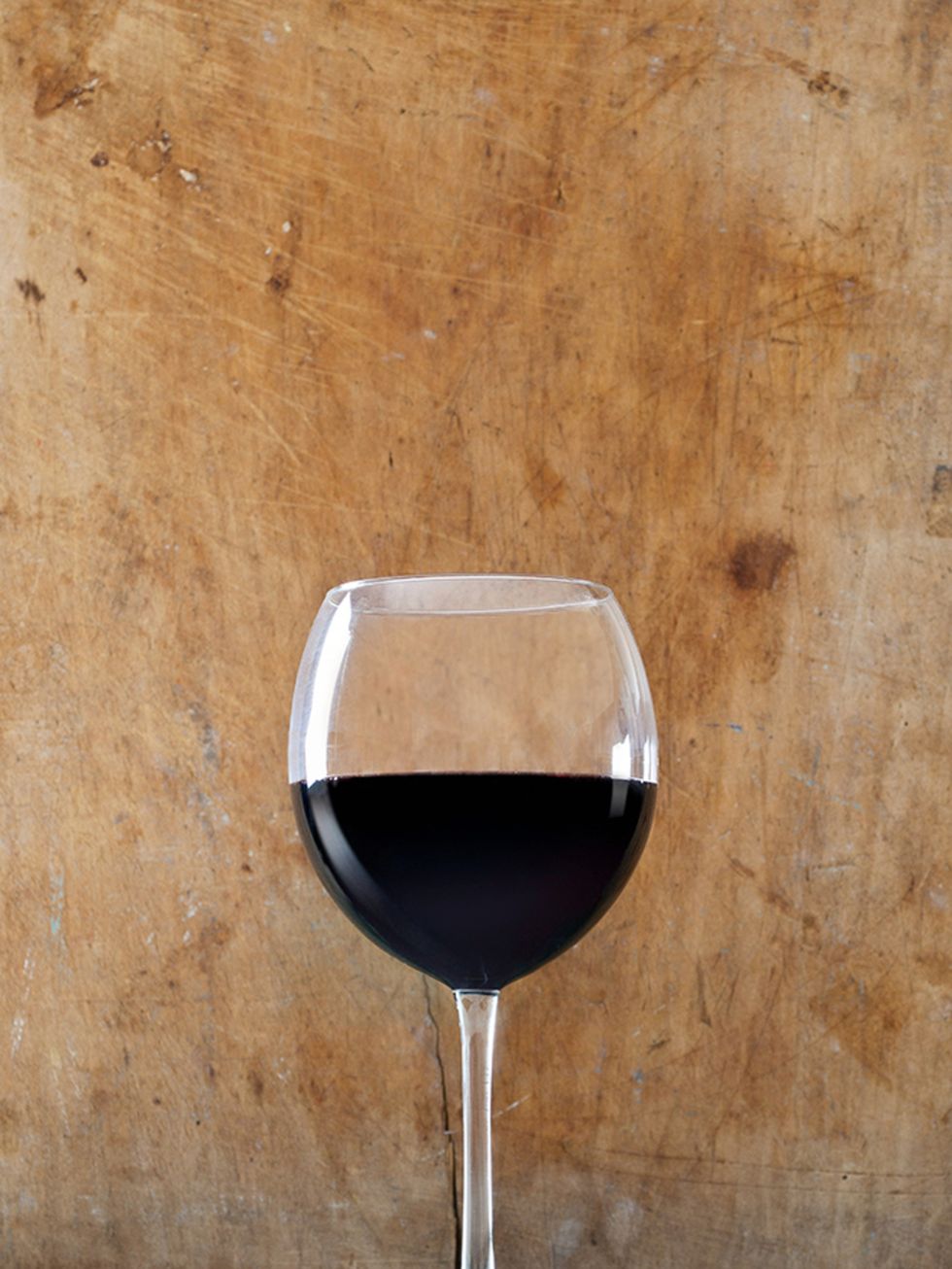 <p><strong>Where: Eating out / dinner party</strong></p>

<p><strong>Wine:</strong> If you're out opt for red wine (it has slightly less sugar than white). <br />
Tempranillo red grapeswhich are used to make certain red wines like Riojamay lower cholest
