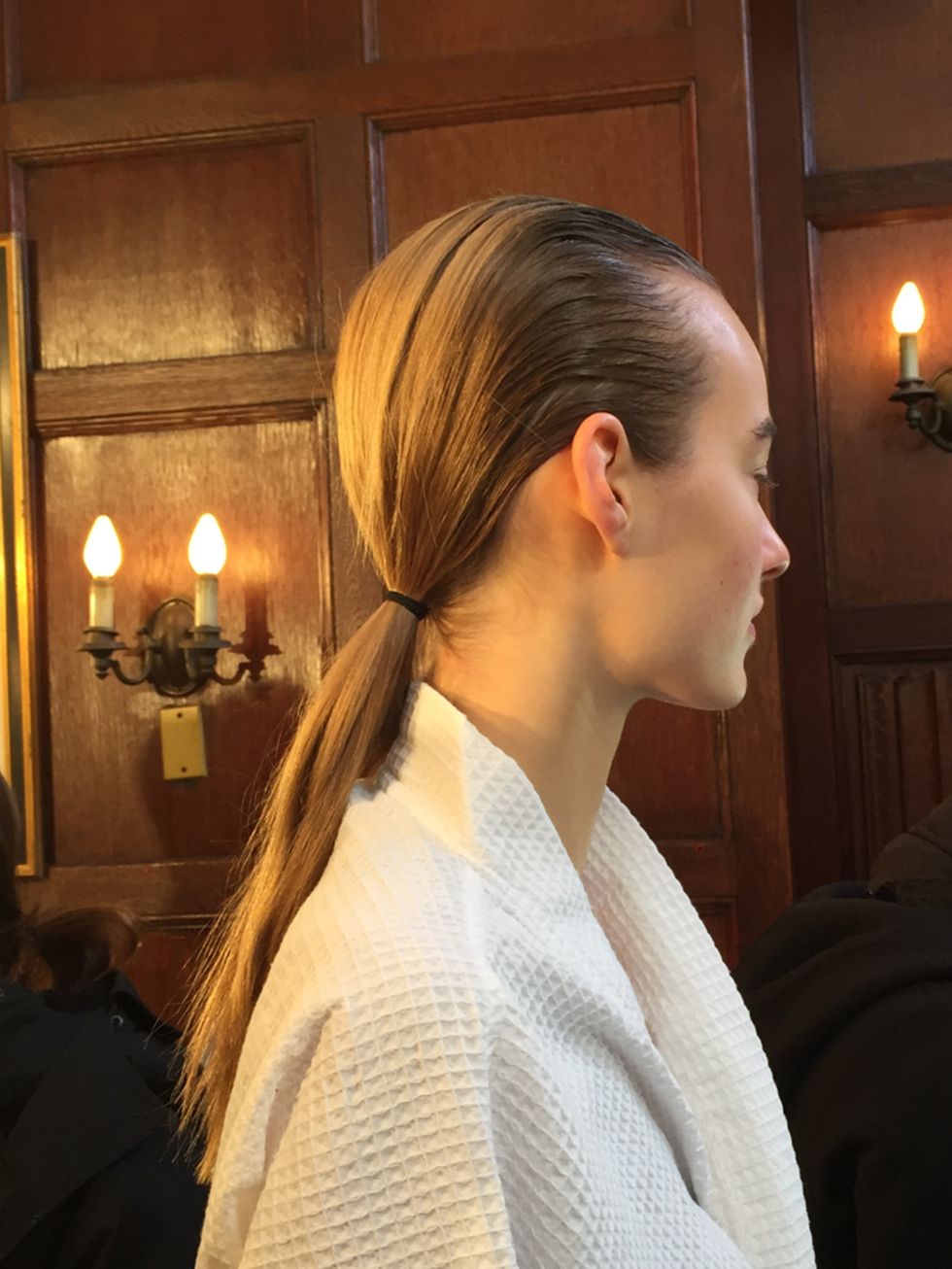 Guido the hair master kept in line with Victoria's 'modern minimalist' with a dual texture pony