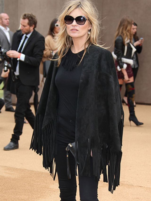 kate-moss-skinny-jeans-burberry-aw15-show-getty-thumb