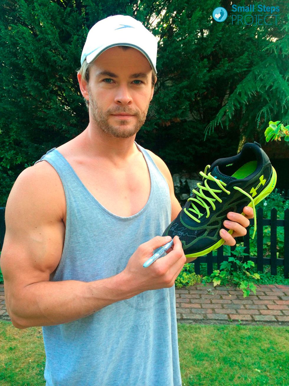 <p>Thor star <a href="http://www.smallstepsproject.org/portfolio/chris-hemsworth/">Chris Hemsworth</a> with his signed trainers.</p>