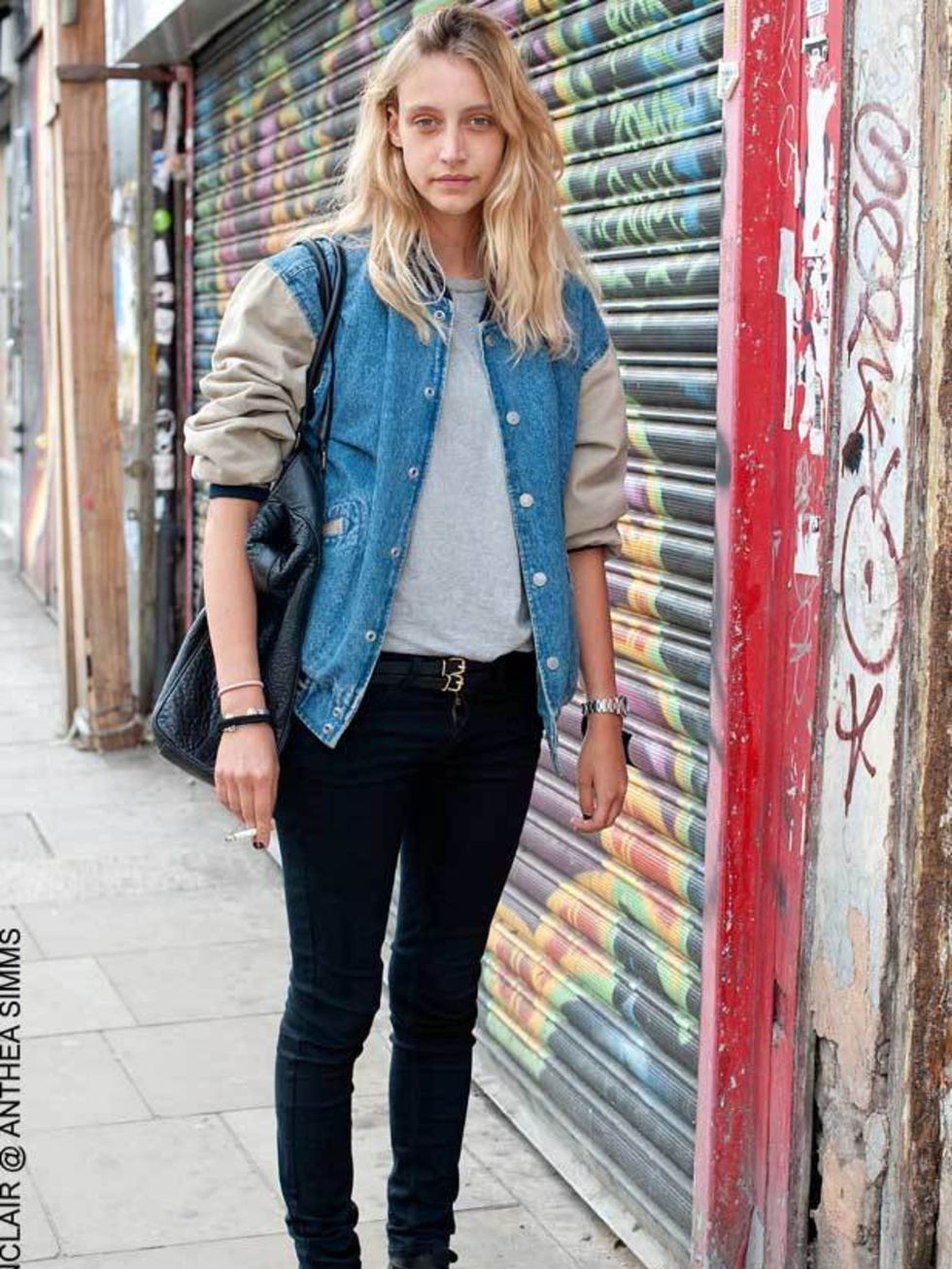 <p>Olivia 22, Student. Vintage jacket, Diesel jeans, Valverde Del Camino boots, H&amp;M belt, Fendi bag. </p>