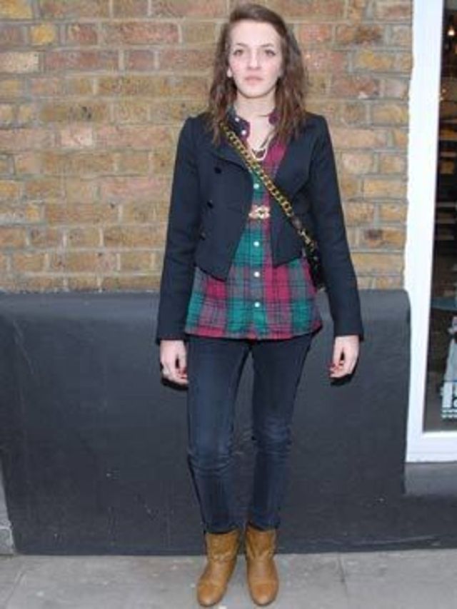 <p>  </p><p>We're looking for pictures of the most stylish of our readers to feature in 'The Way You Wear It'. If you would like to be included then simply send us a full length photo of yourself taken outside (<a href="">if you need artistic inspiration 