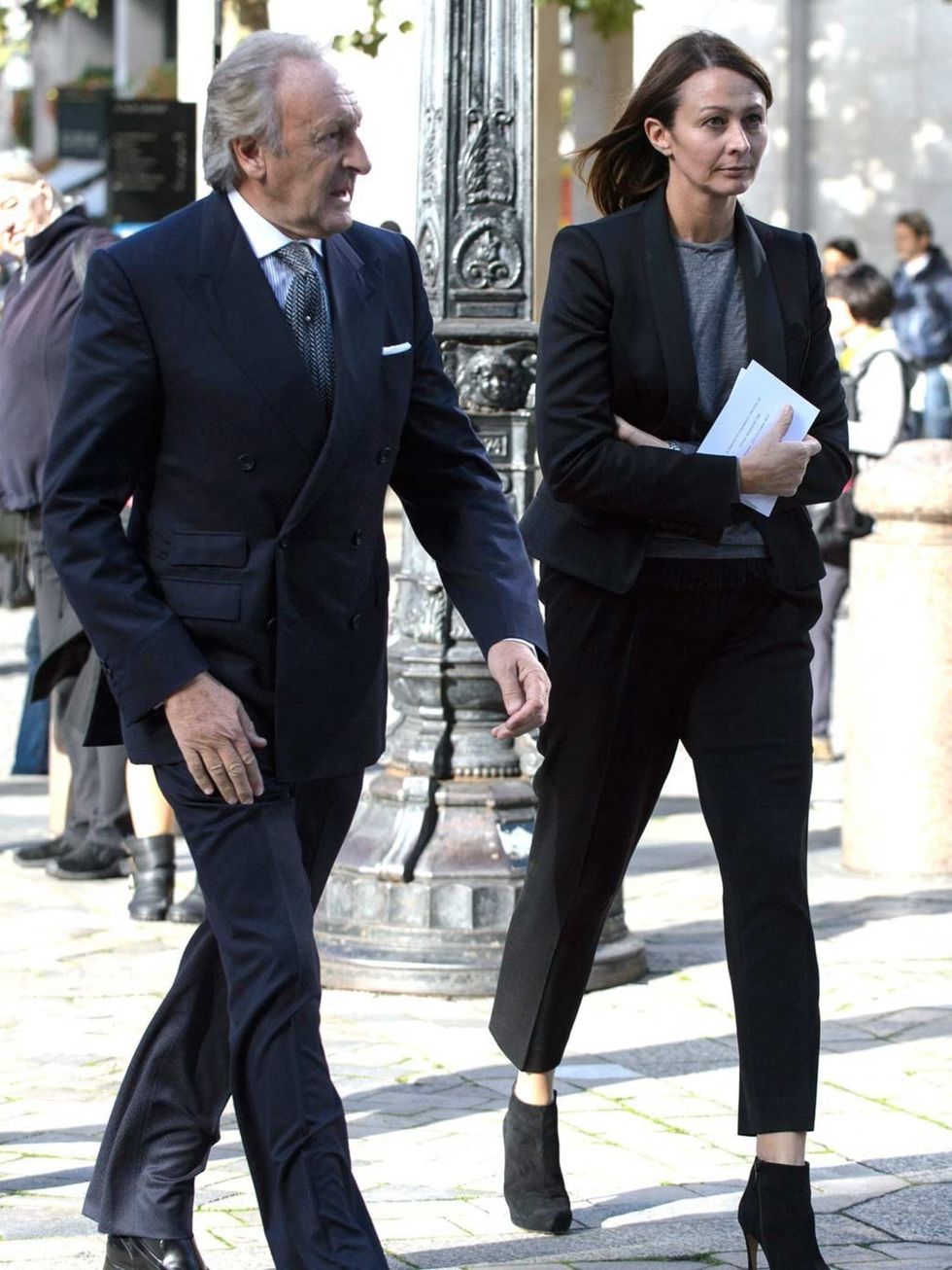 <p>Harold Tillman and Caroline Rush arrive for the Vidal Sassoon memorial service at St Pauls.</p>
