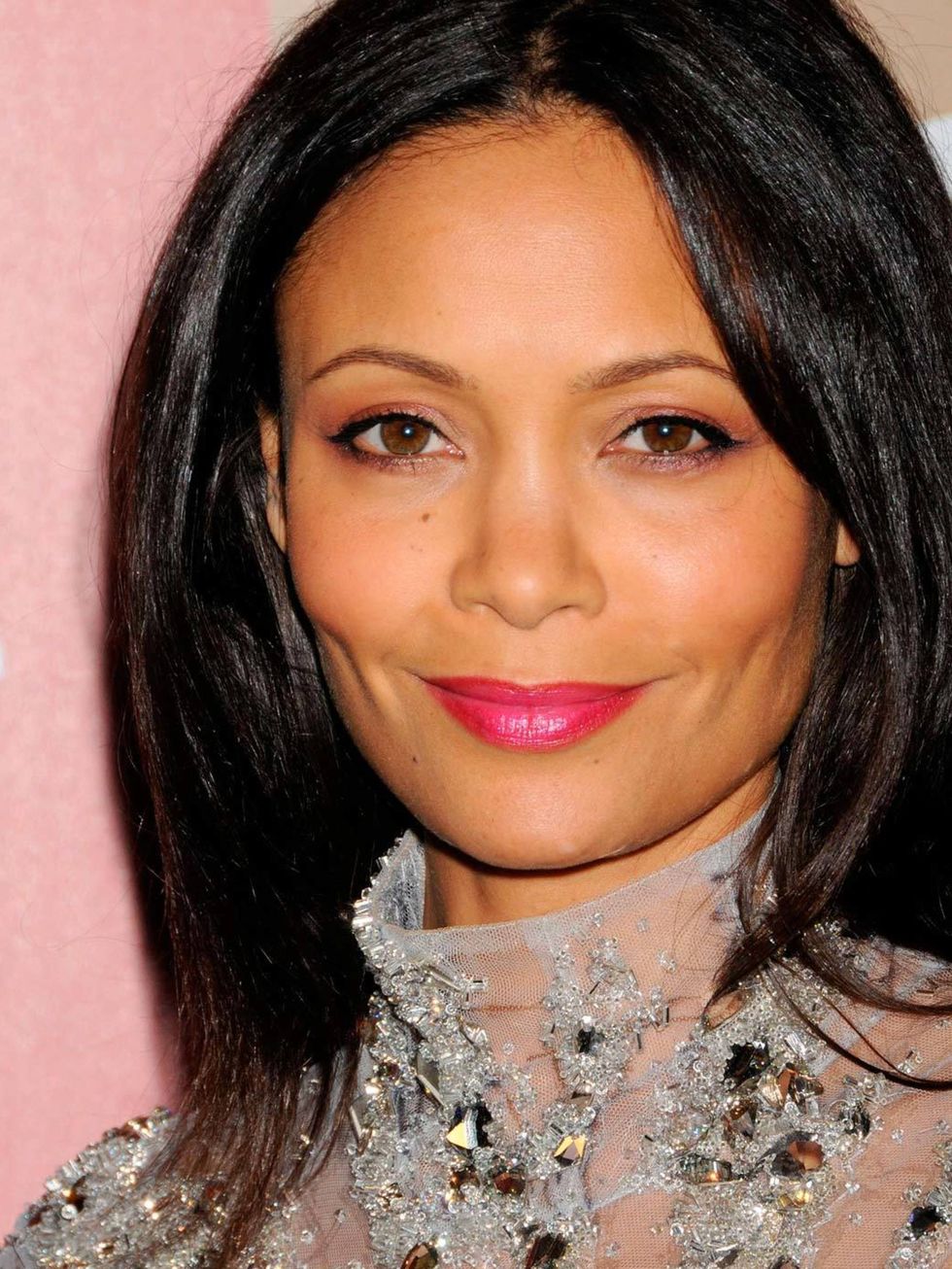 <p><strong>Thandie Newton</strong></p><p>Stepping away from her usual toned-down, demure make-up style, Thandie chose a playful pink shade  we love.</p>