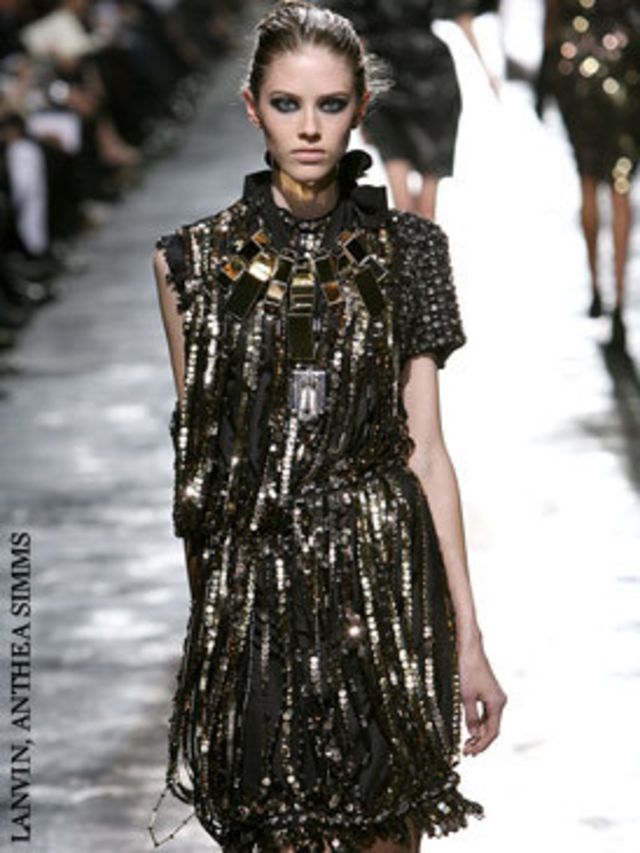 <p>  </p><p>Encapsulating every big trend we've seen in Paris this week - dramatic black, simplicity, the return of costume jewellery, the 1980s, power dressing and luxe embellishment, Elbaz sent a masterclass in wearable and versatile yet incredibly beau