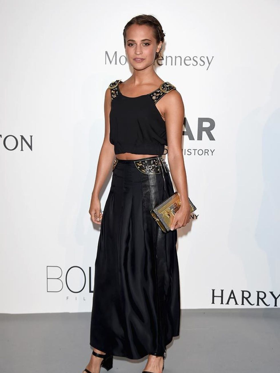 Alicia Vikander Amfar Gala in Cannes May 21, 2015 – Star Style