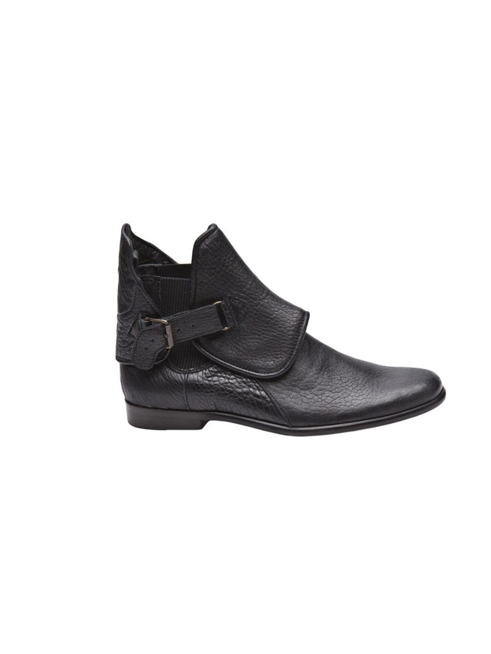<p>Heimstone 'Hook' boots, £394, at <a href="http://www.farfetch.com/shopping/women/heimstone-hook-boot-item-10139895.aspx">Farfetch</a></p>