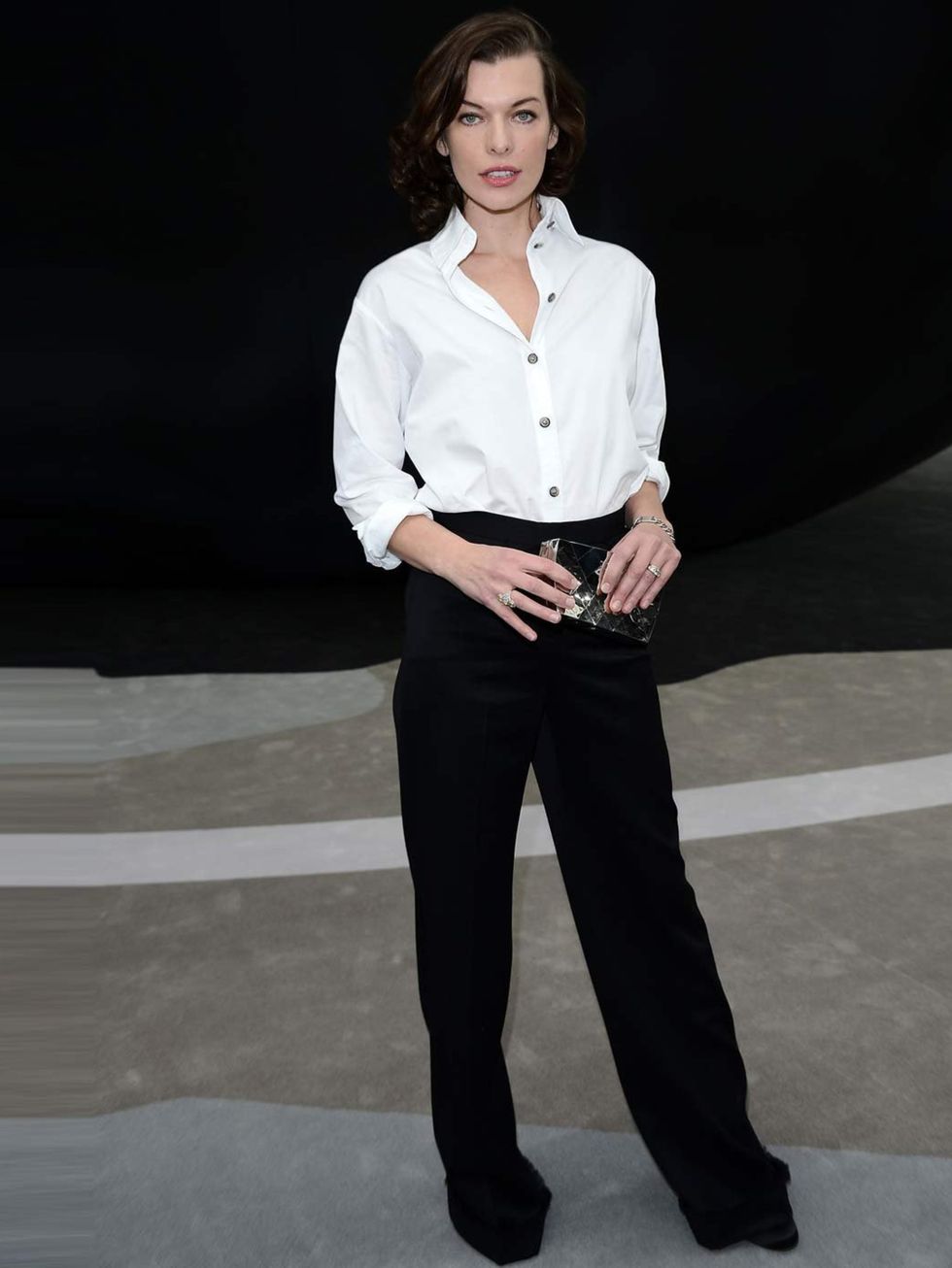 <p>Milla Jovovich at the <a href="http://www.elleuk.com/catwalk/designer-a-z/chanel/autumn-winter-2013/collection">Chanel AW13</a> show, Paris.</p>