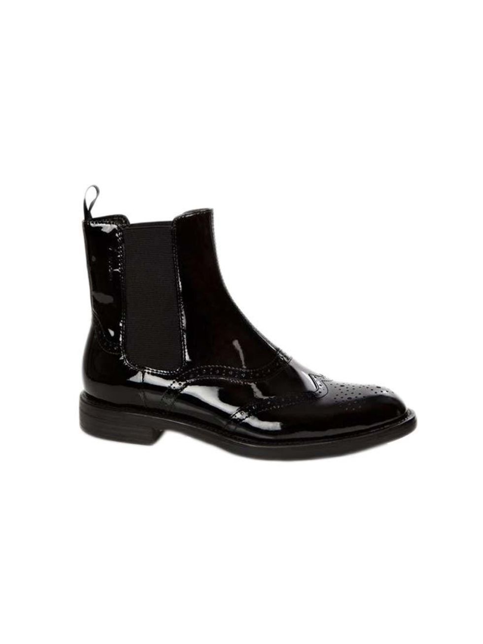 <p>Acting Features Assistant Maybelle Morgan has found the perfect ankle boot for autumn.</p>

<p> </p>

<p><a href="http://www.vagabond.com/en/AMINA-3803-060-20/" target="_blank">Vagabond</a> boots, £95</p>