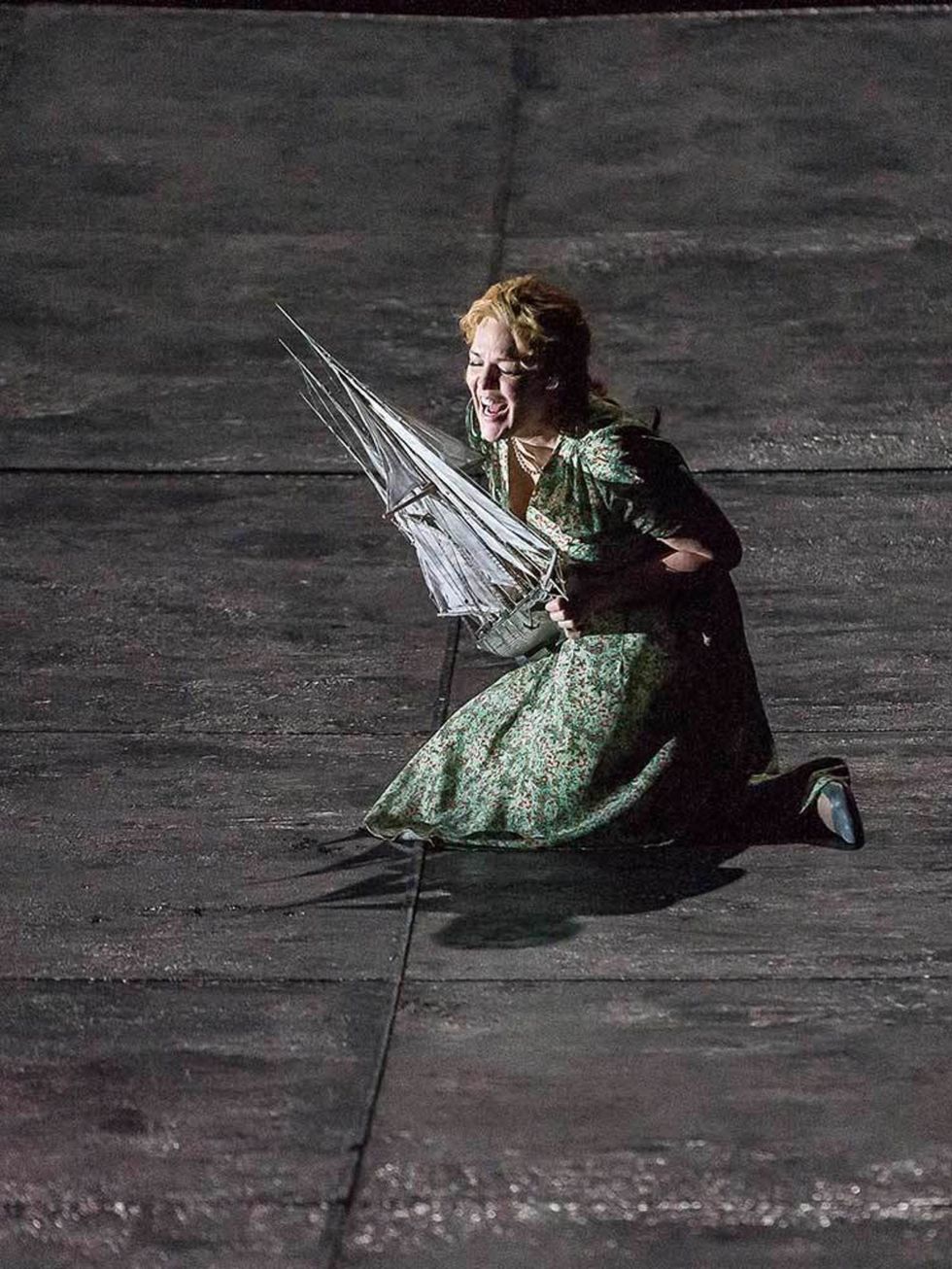 <p><strong>THEATRE: Der fliegende Holländer </strong></p>

<p>The Royal Opera House continues its winter season with Tim Alberys sinister spin on Wagners early opera, Der Fliegende Holländer otherwise known as The Flying Dutchman. Impressive and hauntin