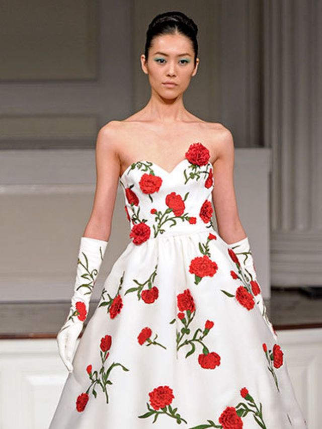 oscar-de-la-renta-ss11-look-46-imaxtree