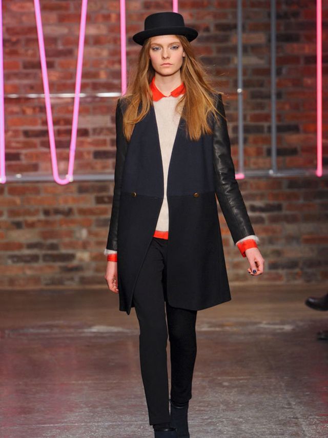 <p><strong>It</strong><strong>'s 7 in New York and on the catwalk <a href="http://www.elleuk.com/catwalk/collections/donna-karan/spring-summer-2011/collection">Donna Karan</a> is offering up coats. Is it any wonder? This AW11 collection was no doubt inspi