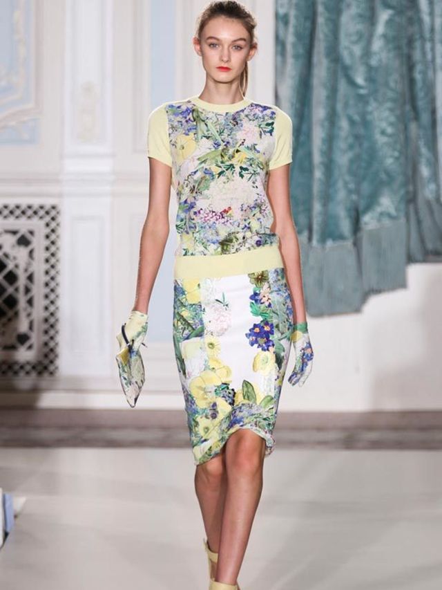 <p><strong>The ornate blue ballroom of the Savoy was the perfect backdrop for this ornate blue collection from Erdem.</strong></p><p>Just as we expect from the master of delicate design, <a href="http://www.elleuk.com/starstyle/red-carpet/(section)/the-me