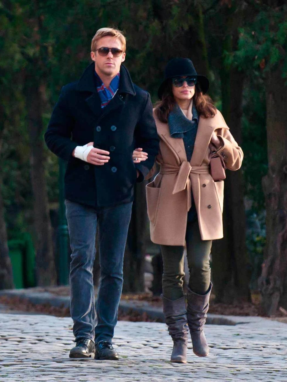 <p>Eva Mendes and Ryan Gosling are seen together in Paris, November 2011.</p>