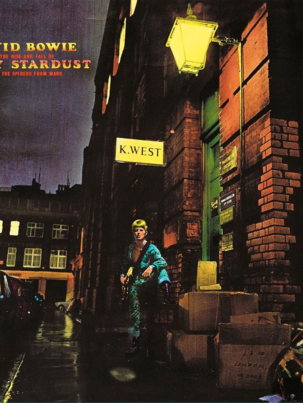 <p>David Bowie, 'The Rise And Fall Of Ziggy Stardust And The Spiders From Mars'. 1972</p>