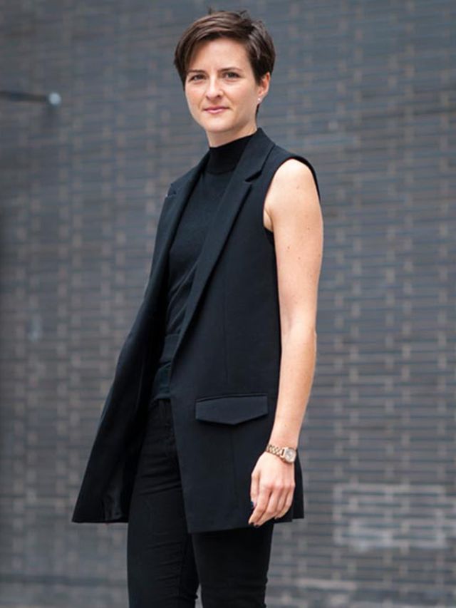 3-lotte-what-elle-wears-to-work-workwear-workstyle-inspiration-28-july-2015-18-thumb