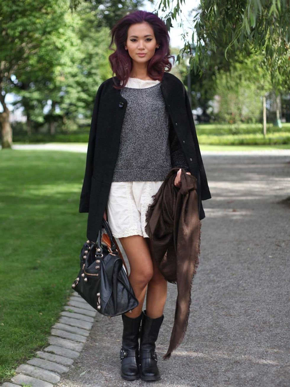 <p>Myu, Model. Acne coat, vintage dress and boots, Louis Vuitton scarf.</p>