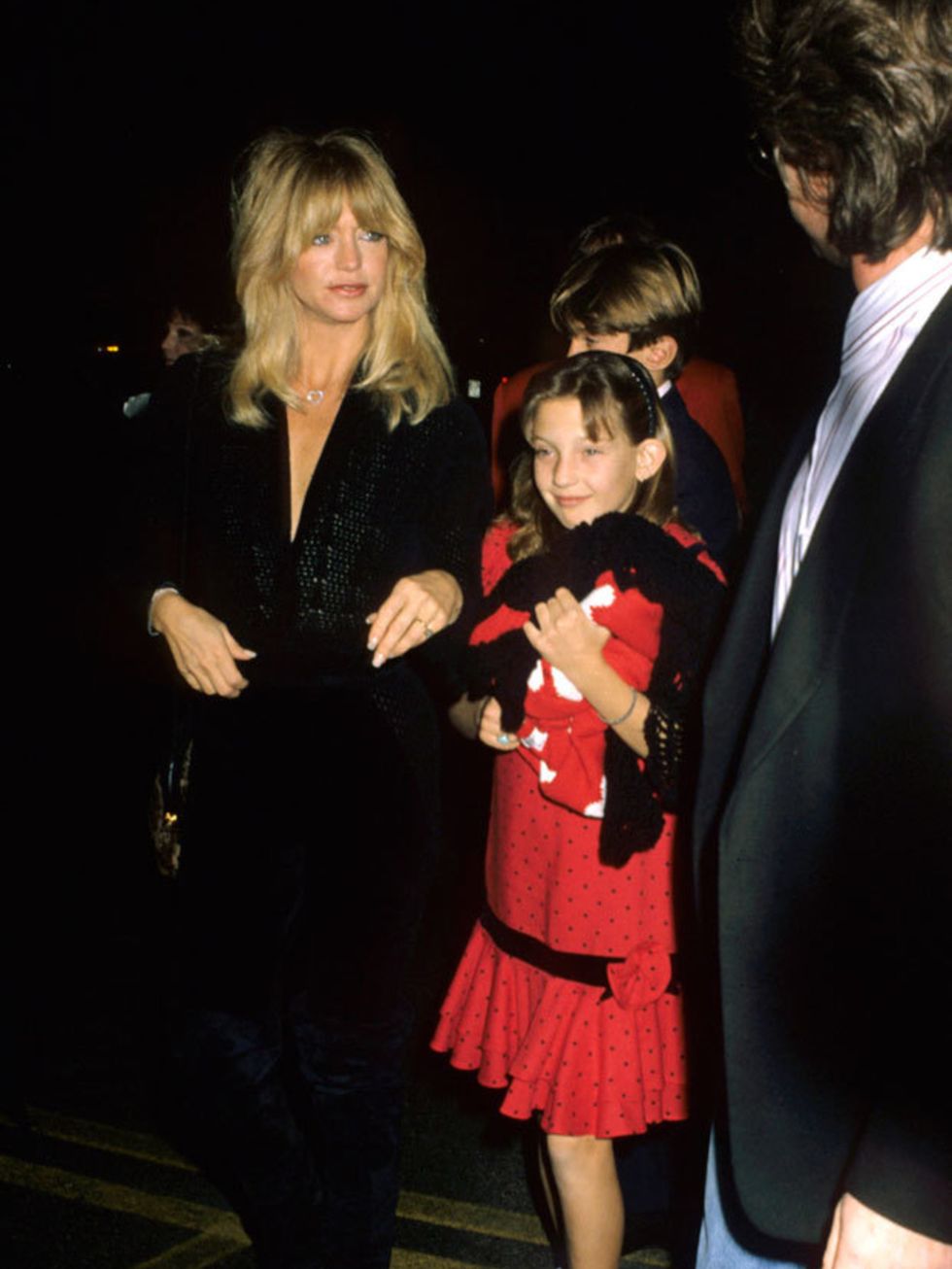 Kate Hudson, 10, with her mother Goldie Hawn

At Big Sisters Organisation Honors Goldie Hawn in 1989