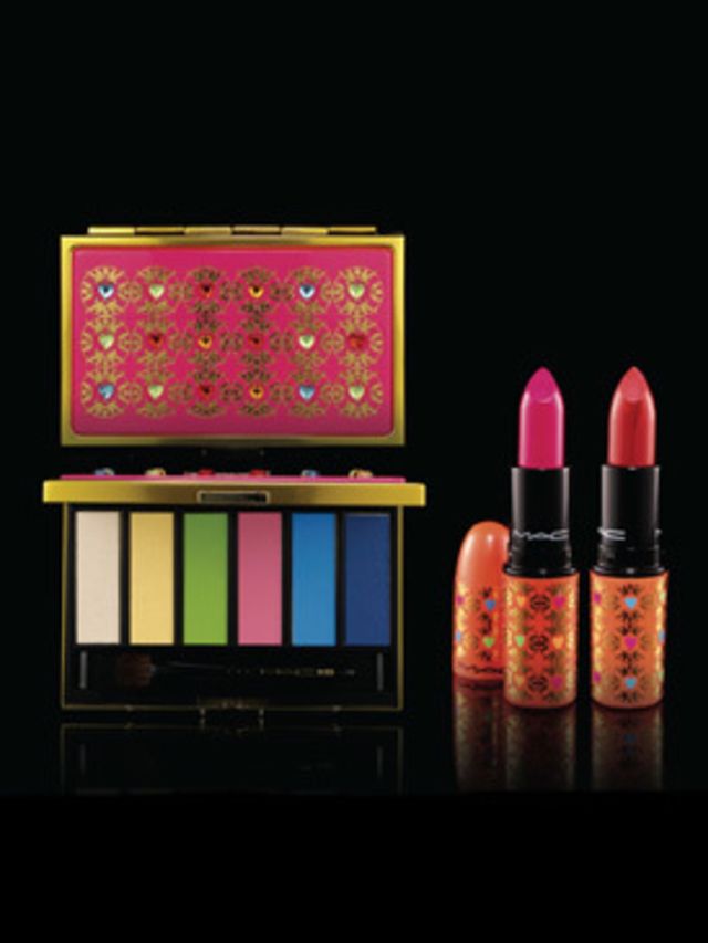 <p>    </p><p>Mac have always created the ostentatious make-up looks for the <a href="http://features.elleuk.com/fashion_week/520-3-Manish-Arora-autumn-winter-2008.html">Manish catwalk</a> (the designer now shows on the Paris fashion week schedule), so it