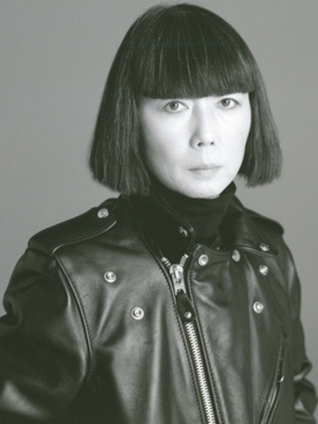<p></p><p>Following successful collaborations with Karl Lagerfeld, Stella McCartney, Viktor &amp; Rolf and Roberto Cavalli, H&amp;M has pulled off another big fashion coup this season by signing Comme des Garcons visionary designer Rei Kawakubo to produc