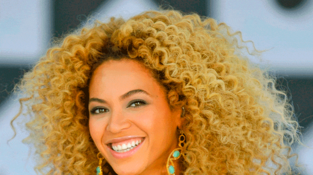The Salon Guide To Getting And Caring For Blonde Afro Hair