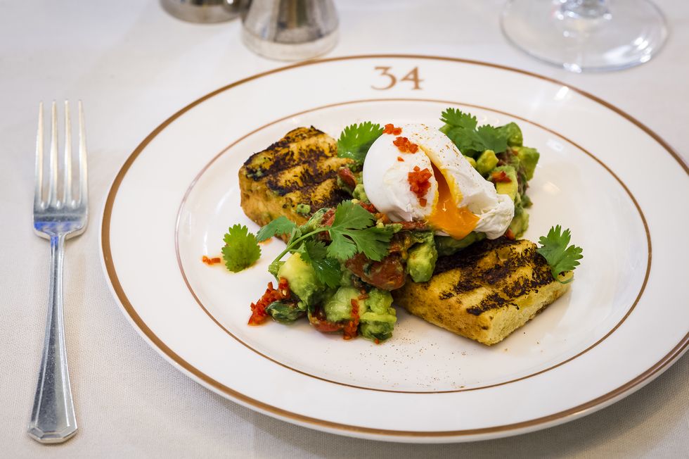 grilled_corn_bread,_avocado_salsa,_poached_egg_at_34_mayfair_by_paul_winch-furness