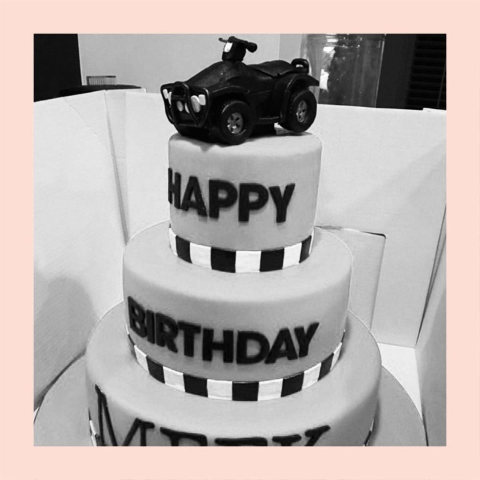 Order Adult's Party Cakes Today | Shop at Celebrity Cake Studio