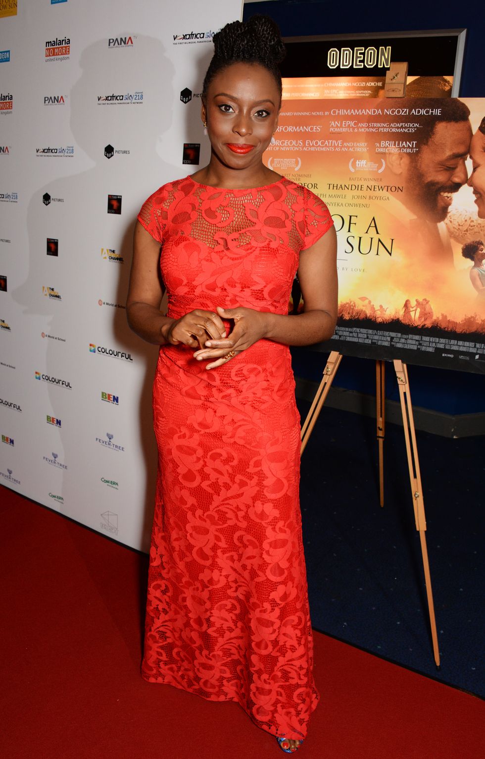 Chimamanda Ngozi Adichie at UK premiere of 'Half Of A Yellow Sun' | ELLE UK
