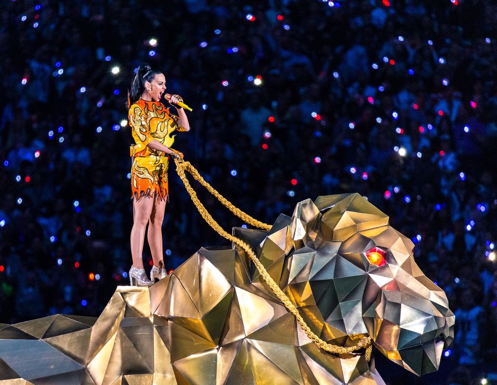 Katy Perry at Pepsi Super Bowl XLIX Halftime Show | ELLE UK