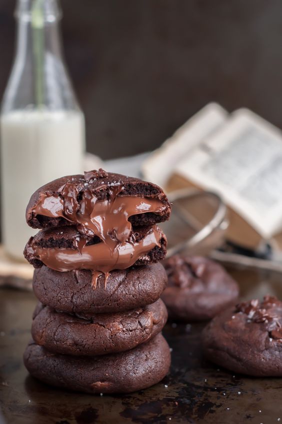 Chocolate cookies | ELLE UK
