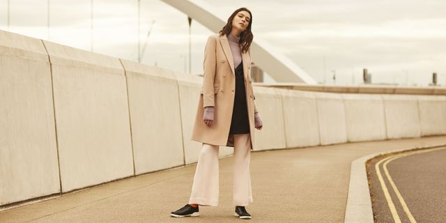 Clothing, Brown, Coat, Sleeve, Collar, Shoe, Bag, Outerwear, Style, Street fashion, 