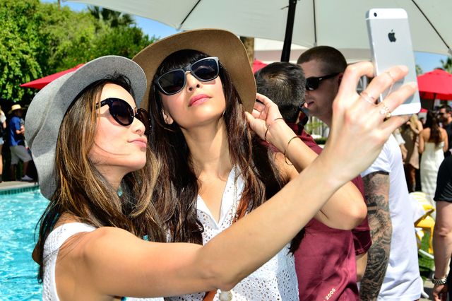 selfies are linked to happiness, according to a new study