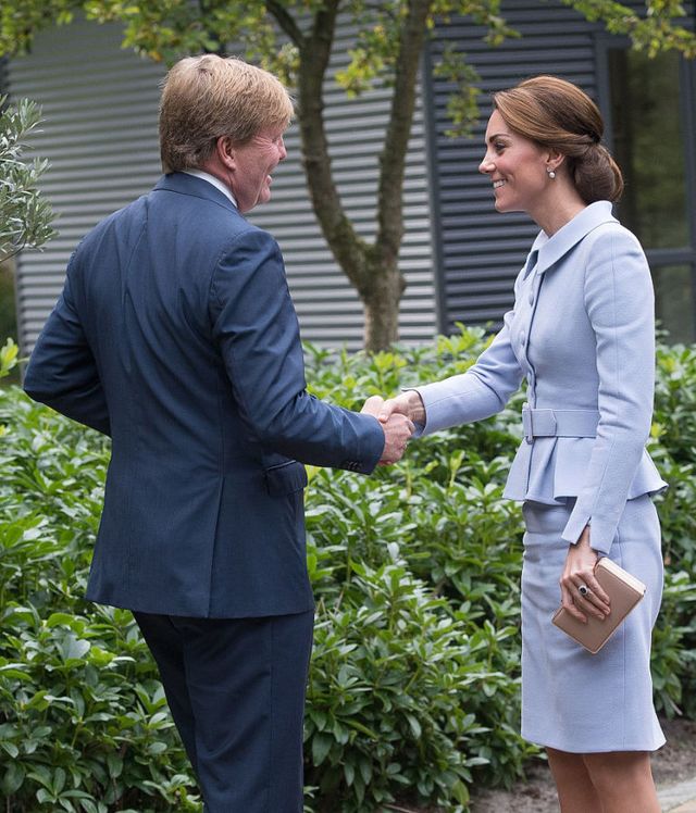 Kate Middleton meets Dutch king