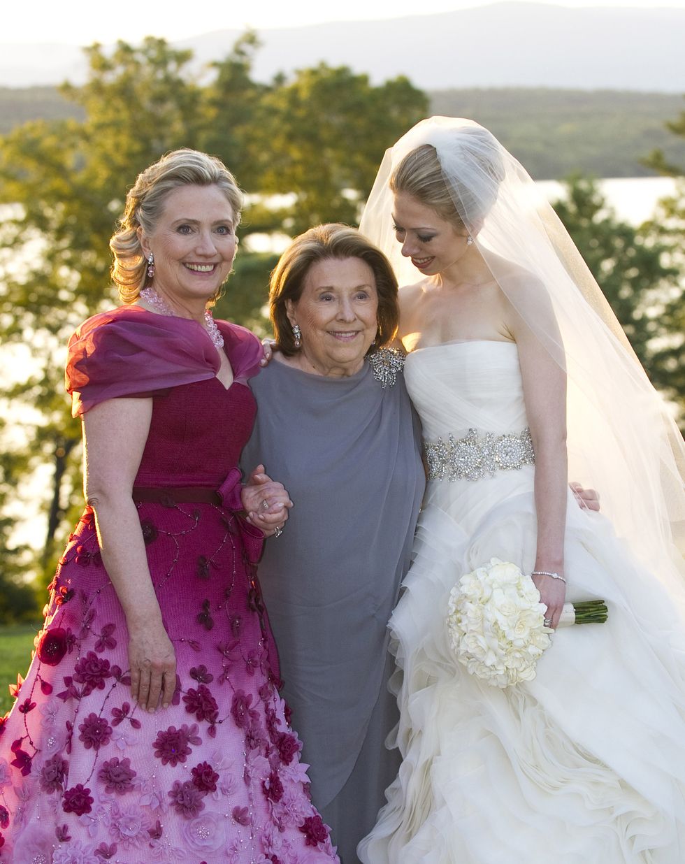Hillary Clinton at daughter's wedding | ELLE UK