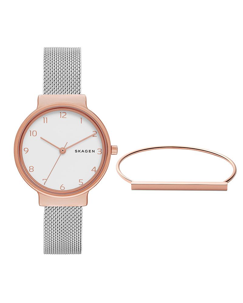 Product, Analog watch, Watch, Font, Watch accessory, Clock, Grey, Metal, Beige, Circle, 