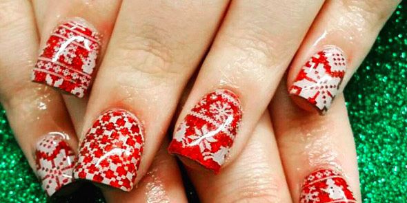 Er Please Tell Us The Christmas Jumper Inspired Nail Trend Is A Joke